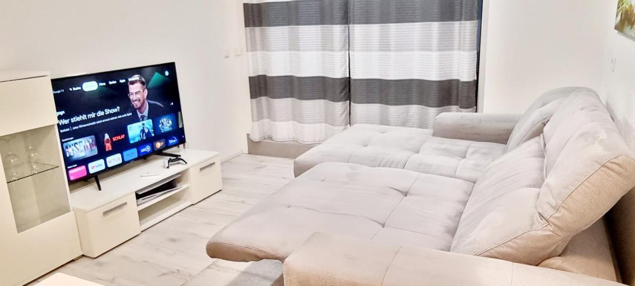Апартаменти New Modern Selfcheckin Publicfreeparking Highspeed Wifi Kingsizebed Баден-Баден Екстер'єр фото